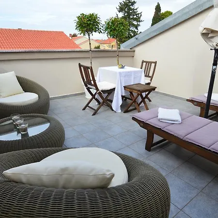 Diana Apartment